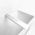 CIRQUE iPad Holder on Bathtub